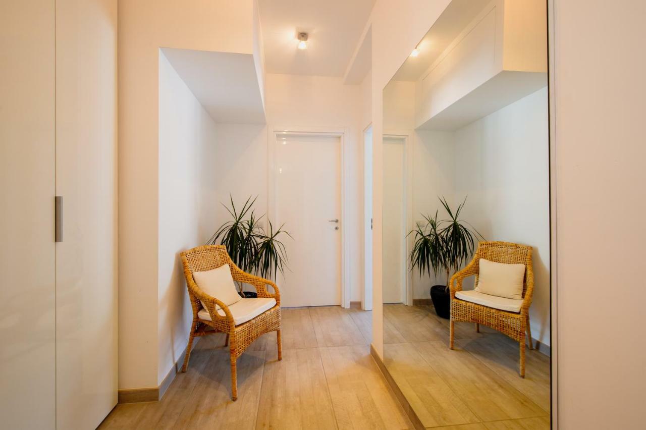 Victoria Apartment Комо Экстерьер фото